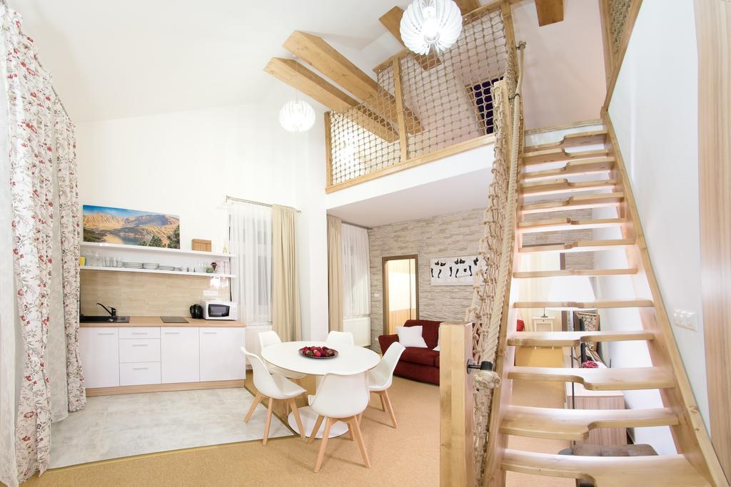 Ferienwohnung Mezonet Jelena Tatranská Lomnica Exterior foto
